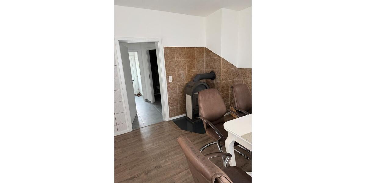 Mehrfamilienhaus, Wohnhaus Reichshof - 5 Zimmer, 135 m&sup2;, 275.000&euro; | Angebot:26906435