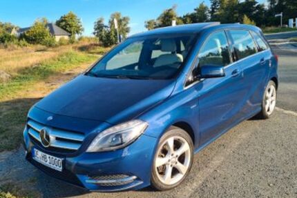 Mercedes-Benz B 180 127.854 km 9.400 &euro; Drolshagen 57489