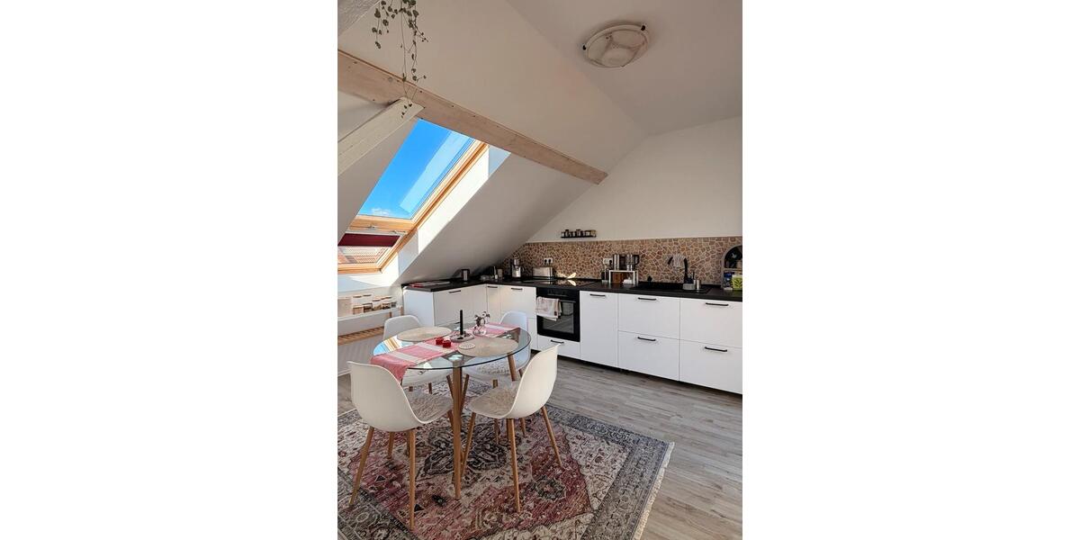 Dachgeschoßwohnung Iserlohn - 2 Zimmer, 50 m&sup2;, 620&euro; | Angebot:25853039