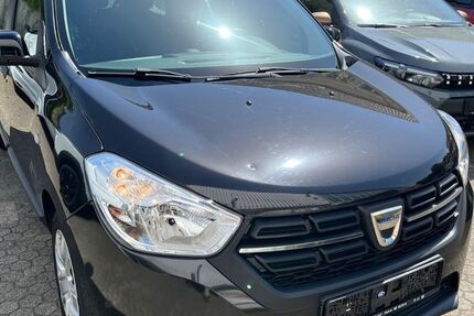 Dacia Lodgy 64.300 km 11.500 &euro; Halver 58553