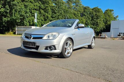 Opel Tigra 182.765 km 1.800 &euro; Hückeswagen 42499