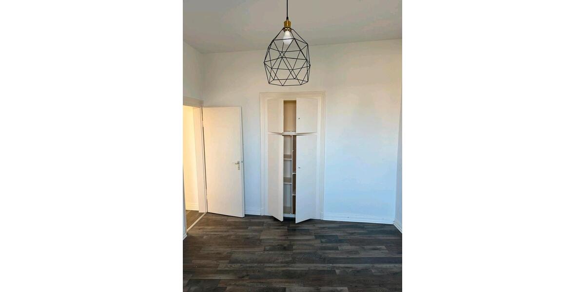 Etagenwohnung Gevelsberg - 2 Zimmer, 60 m&sup2;, 670&euro; | Angebot:26034997