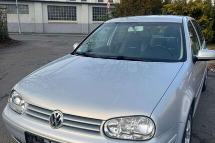 VW Golf 198.000 km 2.480 &euro; Hemer 58675