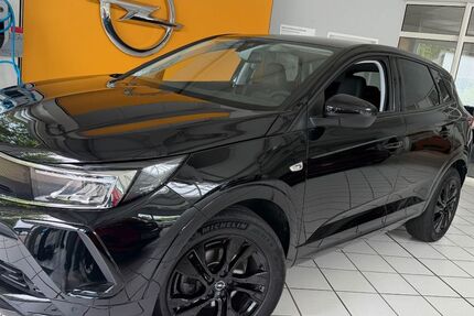 Opel Grandland (X) 27.413 km 21.690 &euro; Olpe 57462