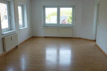Wohnung Sundern (Sauerland) - 3 Zimmer, 82 m&sup2;, 550&euro; | Angebot:26020536