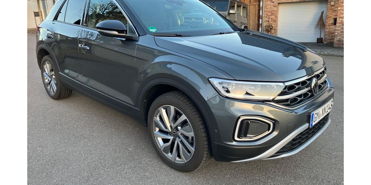 VW T-Roc 9.500 km 28.950 &euro; Gummersbach 51647
