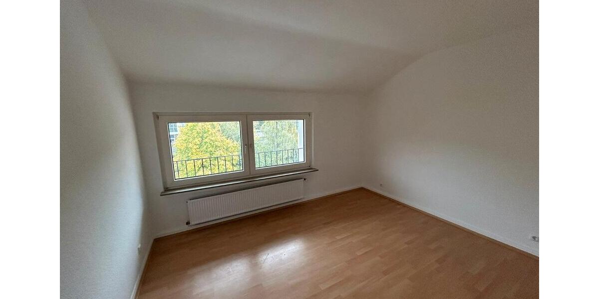 Dachgeschoßwohnung Menden (Sauerland) - 3 Zimmer, 59 m&sup2;, 480&euro; | Angebot:26350487