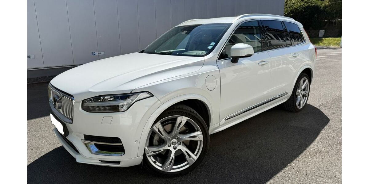 Volvo XC90 63.020 km 41.200 &euro; Bergneustadt 51702