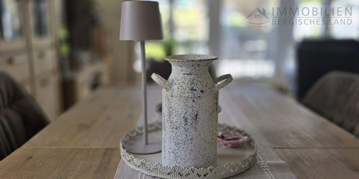 Doppelhaushälfte Hückeswagen Wiehagen - 5 Zimmer, 120 m&sup2;, 425.000&euro; | Angebot:25800230