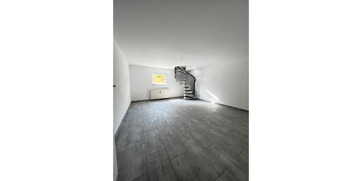 Etagenwohnung Olpe - 5 Zimmer, 120 m&sup2;, 800&euro; | Angebot:25999470