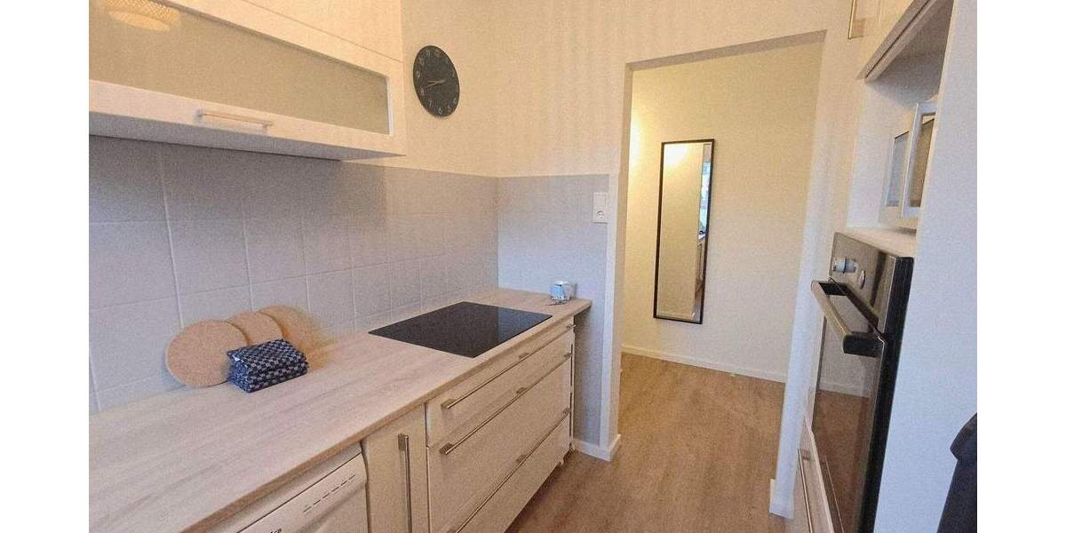 Etagenwohnung Halver - 2 Zimmer, 48 m&sup2;, 1.400&euro; | Angebot:25990172