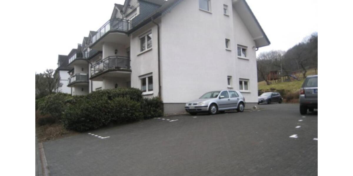 Dachgeschoßwohnung Gummersbach - 3 Zimmer, 78 m&sup2;, 525&euro; | Angebot:25918029