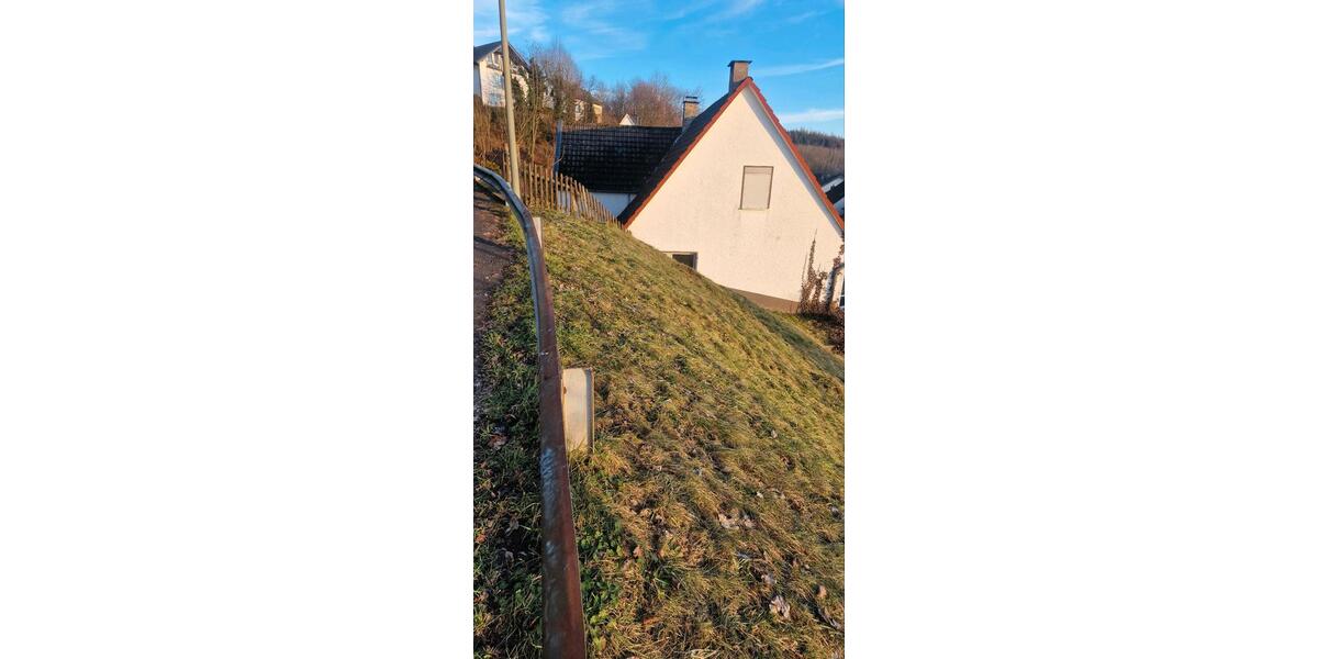 Einfamilienhaus Finnentrop - 6 Zimmer, 150 m&sup2;, 135.000&euro; | Angebot:26741786