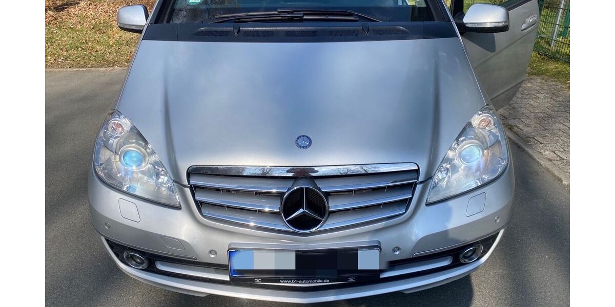 Mercedes-Benz A 180 244.796 km 3.250 &euro; Olpe 57462