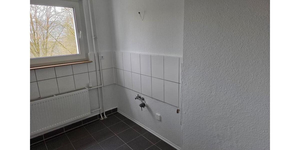 Erdgeschoßwohnung Werdohl - 3 Zimmer, 64 m&sup2;, 386&euro; | Angebot:25103498