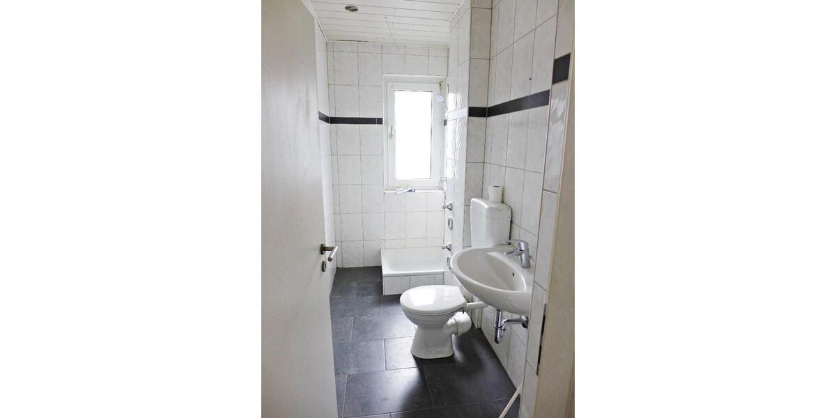 Etagenwohnung Lüdenscheid Staberg - 2 Zimmer, 45 m&sup2;, 300&euro; | Angebot:26489434