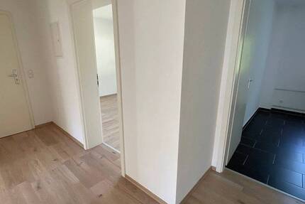 Wohnung Radevormwald Innenstadt - 3 Zimmer, 61 m&sup2;, 529&euro; | Angebot:26826659