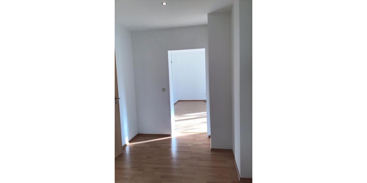 Erdgeschoßwohnung Lüdenscheid Othlinghausen - 3 Zimmer, 93 m&sup2;, 800&euro; | Angebot:26614559