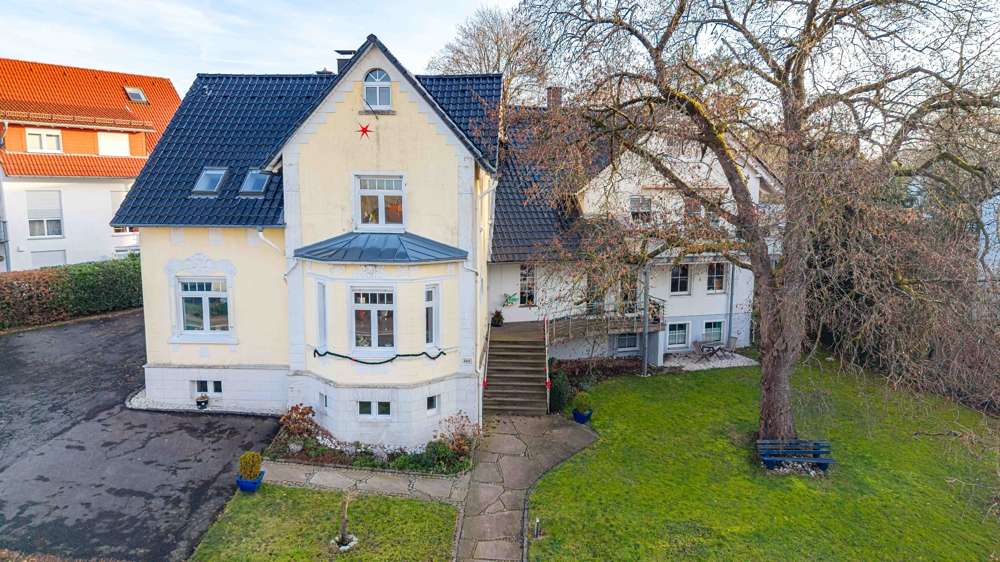 Einfamilienhaus Kierspe - 10 Zimmer, 265 m&sup2;, 590.000&euro; | Angebot:25804608