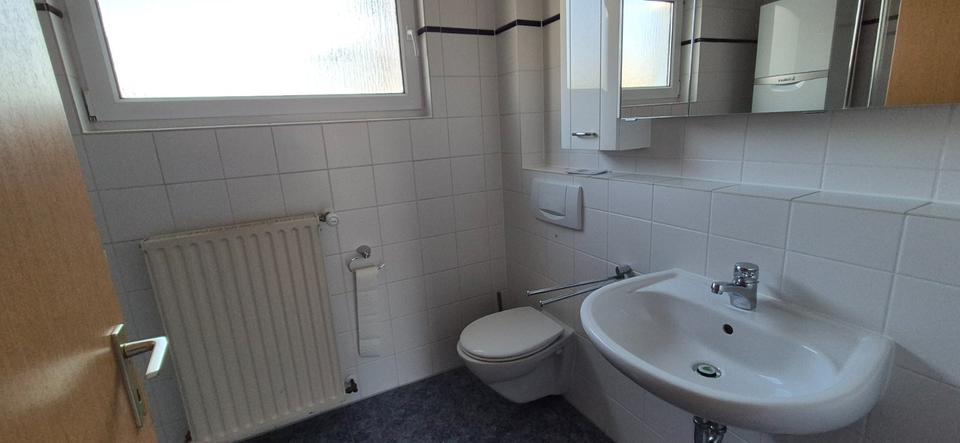 Erdgeschoßwohnung Menden (Sauerland) - 2 Zimmer, 77 m&sup2;, 539&euro; | Angebot:25479699