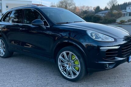 Porsche Cayenne 178.000 km 27.900 &euro; Balve 58802