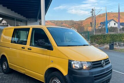 VW T5 Transporter 170.000 km 6.500 &euro; Finnentrop 57413