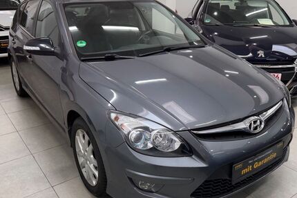 Hyundai i30 67.000 km 5.650 &euro; Schwerte 58239