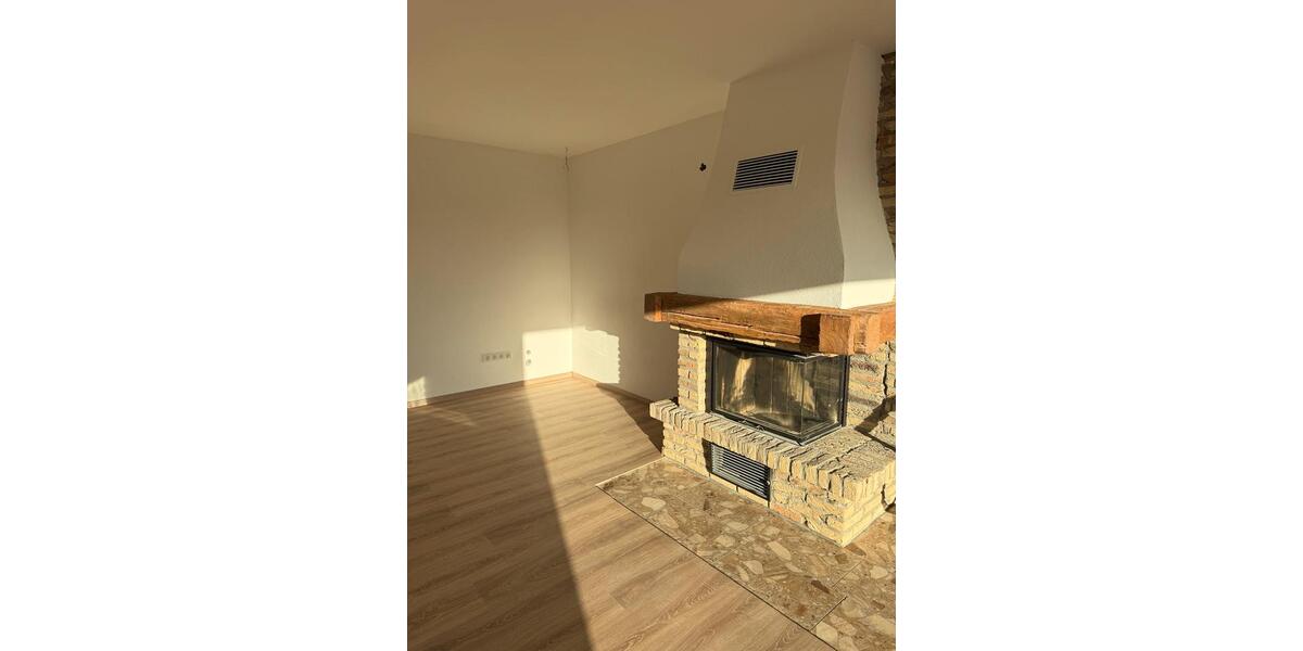 Doppelhaushälfte Lüdenscheid Othlinghausen - 6 Zimmer, 200 m&sup2;, 1.500&euro; | Angebot:25475548