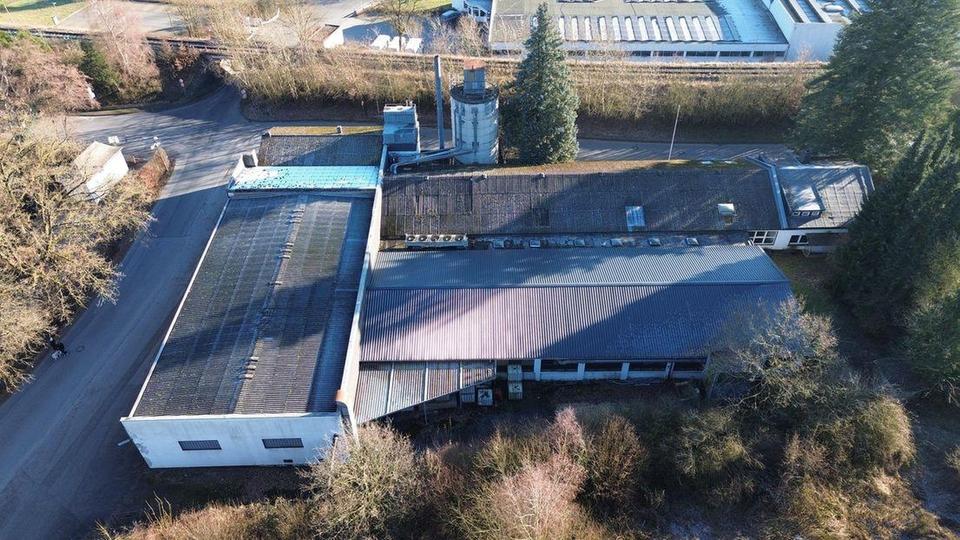 Gewerbeobjekt Balve - 3.950&euro; | Angebot:24513889