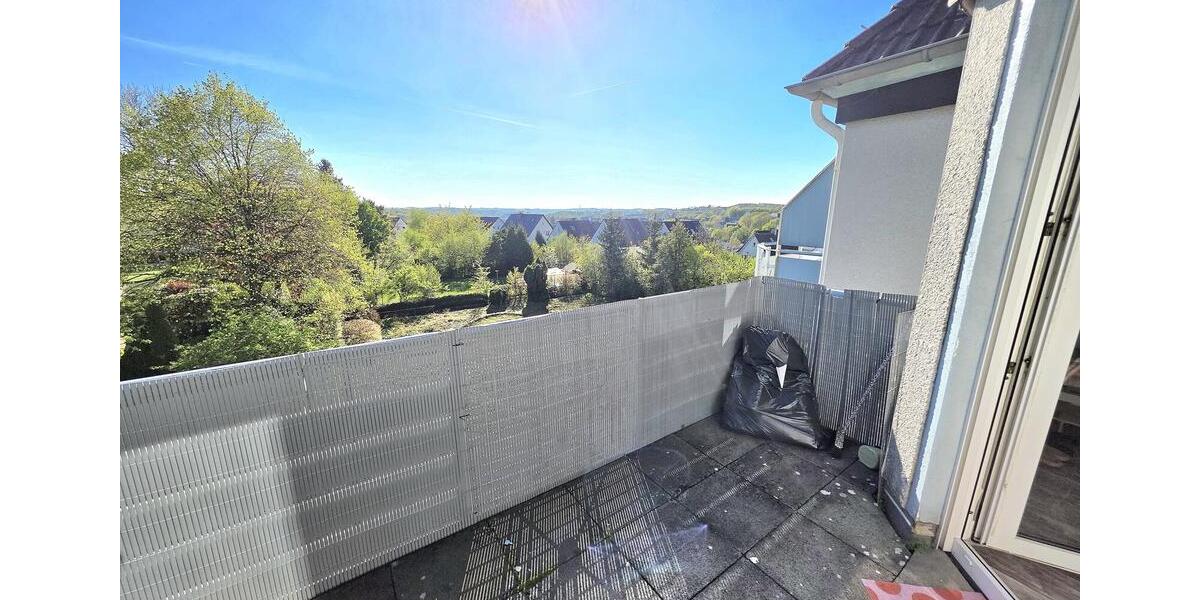 Dachgeschoßwohnung Lüdenscheid Othlinghausen - 2 Zimmer, 62 m&sup2;, 500&euro; | Angebot:26337231