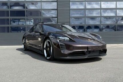 Porsche Taycan 123.995 km 67.450 &euro; Sundern 59846