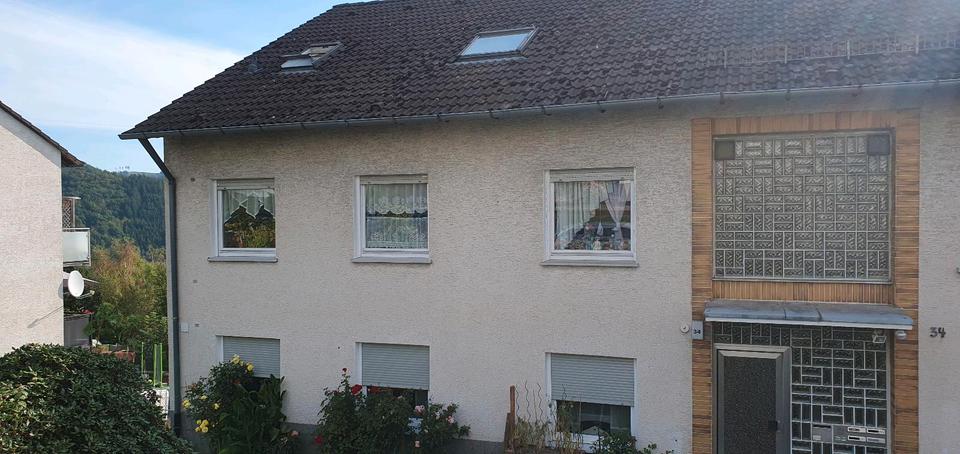 Etagenwohnung Plettenberg - 5 Zimmer, 94 m&sup2;, 140.000&euro; | Angebot:27290664