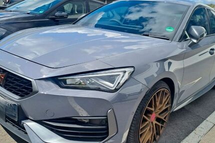 Cupra Leon 36.900 km 25.899 &euro; Iserlohn 58640