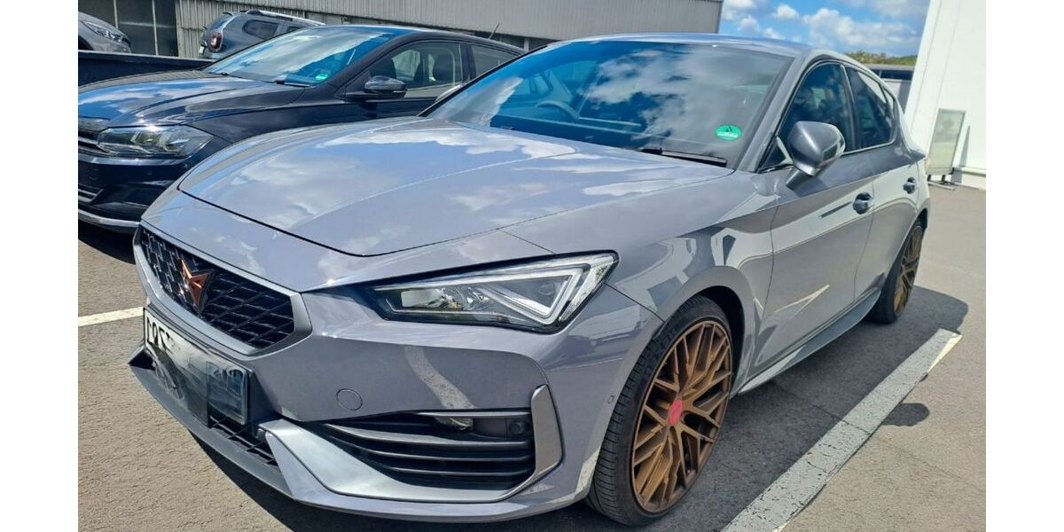 Cupra Leon 36.900 km 25.899 &euro; Iserlohn 58640