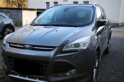 Ford Kuga 156.000 km 9.999 &euro; Gummersbach 51645