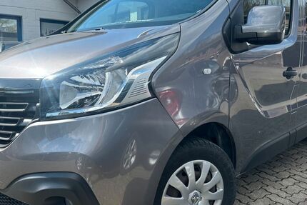 Renault Trafic 94.000 km 19.949 &euro; Gummersbach (Zwischen Toom Markt und ATU) 51645