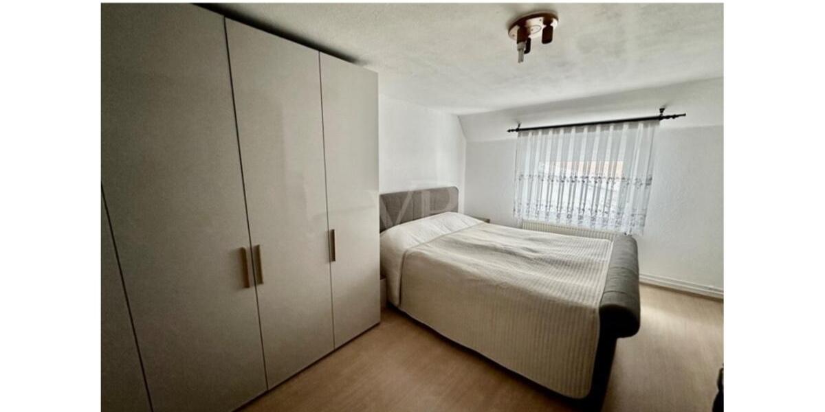 Mehrfamilienhaus, Wohnhaus Gummersbach Berstig Süd - 12 Zimmer, 240 m&sup2;, 310.000&euro; | Angebot:27607492