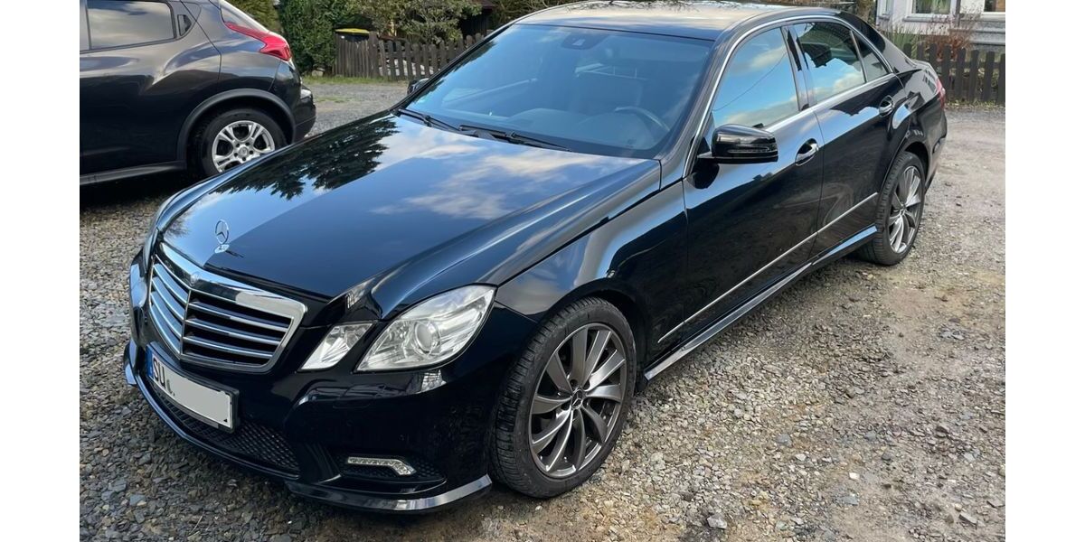 Mercedes-Benz 200 178.000 km 13.000 &euro; Engelskirchen 51766