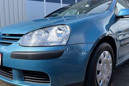 VW Golf 151.781 km 3.680 &euro; Hagen 58135