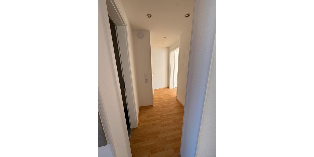 Etagenwohnung Lüdenscheid Staberg - 3 Zimmer, 64 m&sup2;, 700&euro; | Angebot:26479528