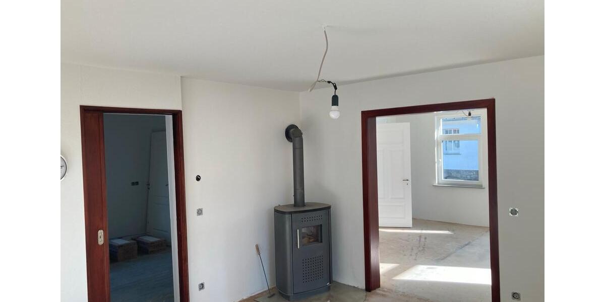 Einfamilienhaus Lindlar - 5 Zimmer, 1.400&euro; | Angebot:25647281