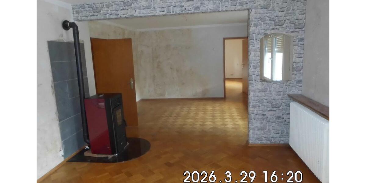 Einfamilienhaus Gummersbach - 6 Zimmer, 158 m&sup2;, 300.000&euro; | Angebot:25934813