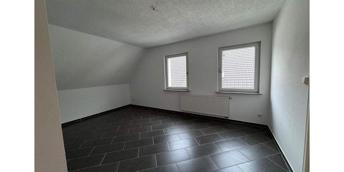 Etagenwohnung Gummersbach Berstig Süd - 3 Zimmer, 81 m&sup2;, 750&euro; | Angebot:26420215