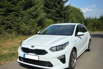 Kia ceed / Ceed 47.300 km 14.700 &euro; Attendorn 57439