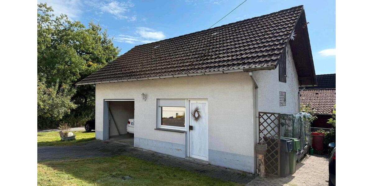 Einfamilienhaus Bergneustadt - 6 Zimmer, 135 m&sup2;, 230.000&euro; | Angebot:26877238