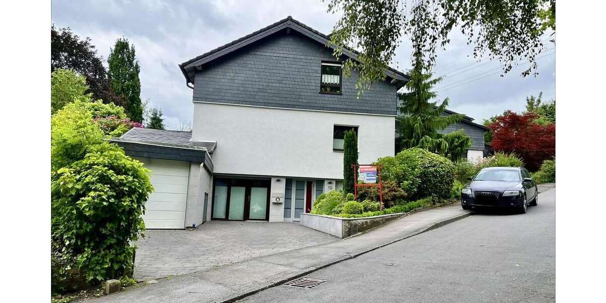 Einfamilienhaus Schwerte - 9 Zimmer, 174 m&sup2;, 649.000&euro; | Angebot:25880317