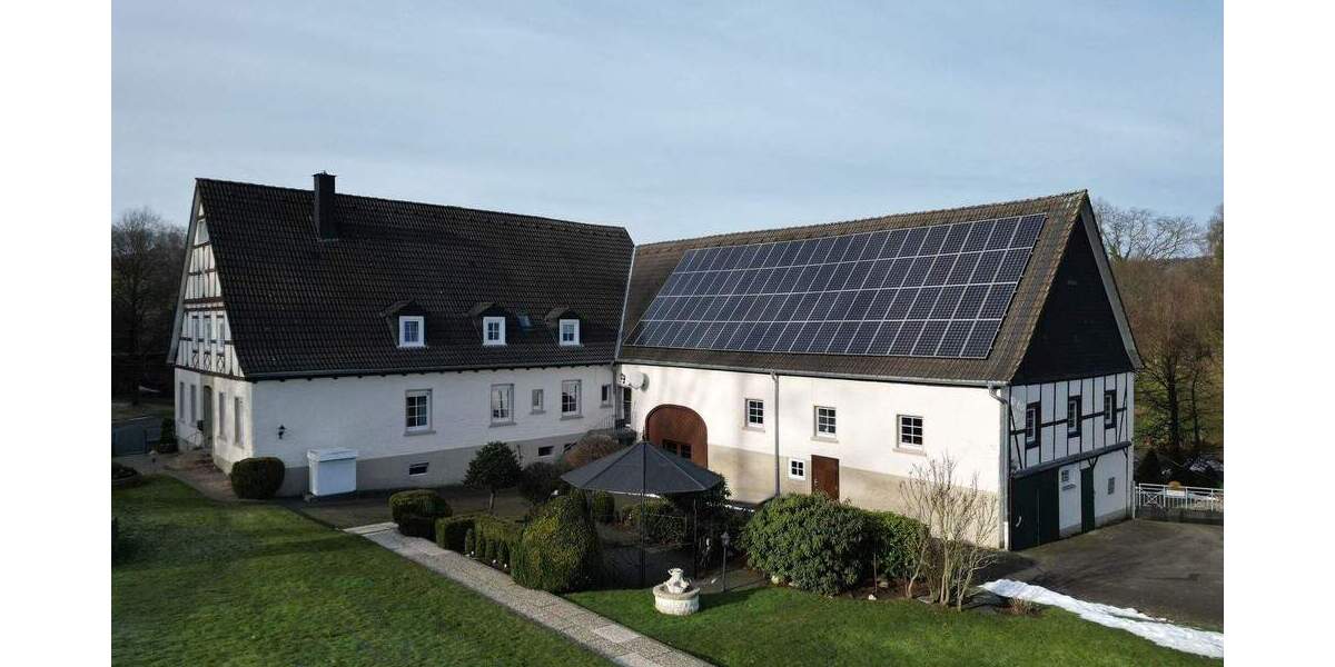 Bauernhaus, Landhaus Olpe Rhonard - 1 Zimmer, 390 m&sup2;, 1.180.000&euro; | Angebot:25666276