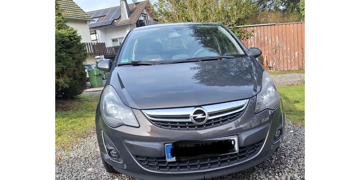 Opel Corsa 99.500 km 5.190 &euro; Bergneustadt 51702
