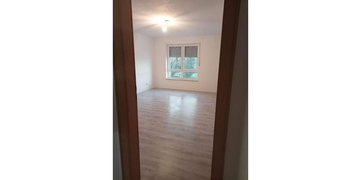 Etagenwohnung Hagen Hagen-Mitte - 2 Zimmer, 97 m&sup2;, 585&euro; | Angebot:24653318