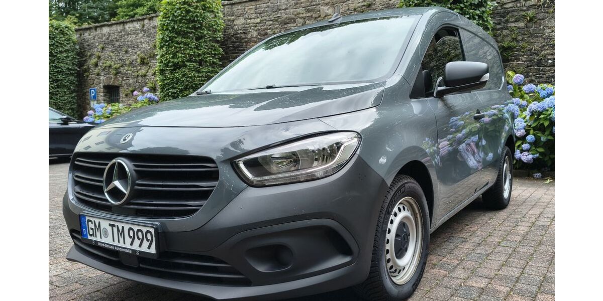 Mercedes-Benz Citan 53.430 km 14.900 &euro; Gummersbach 51645
